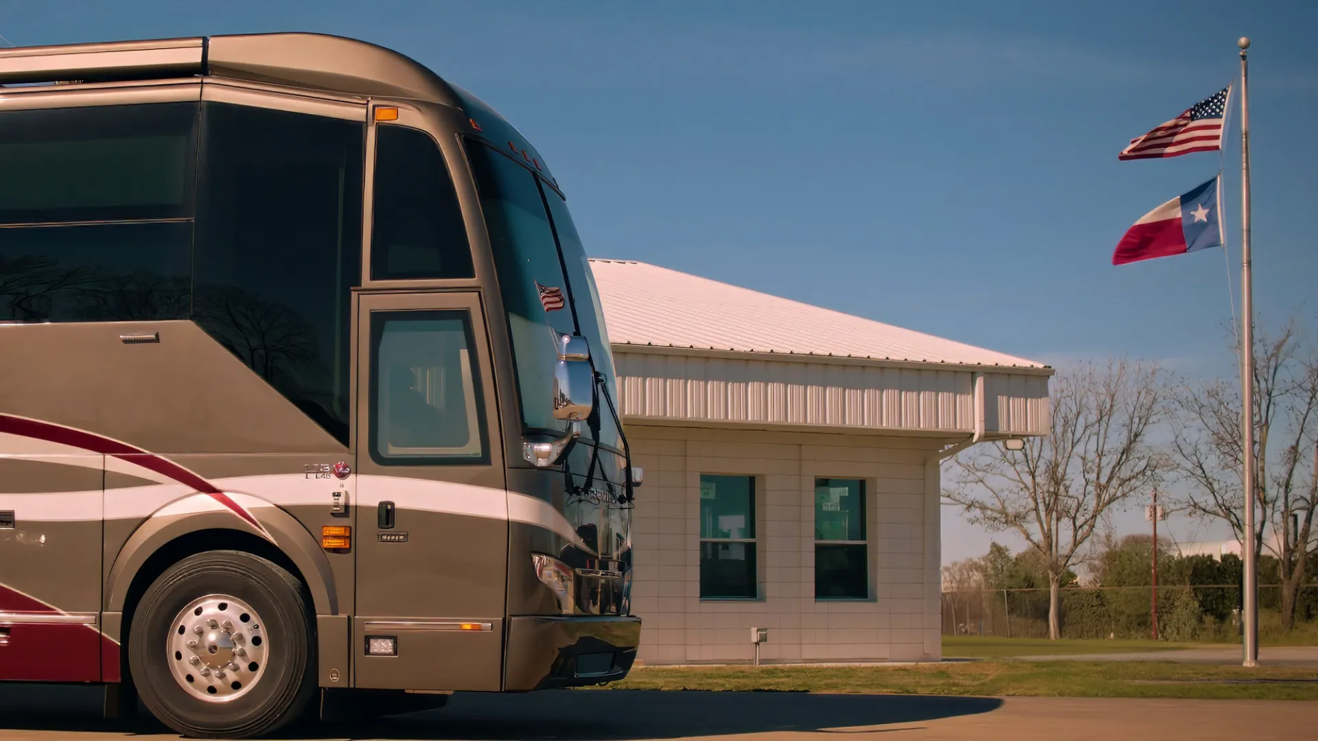 Emerald Luxury Coaches