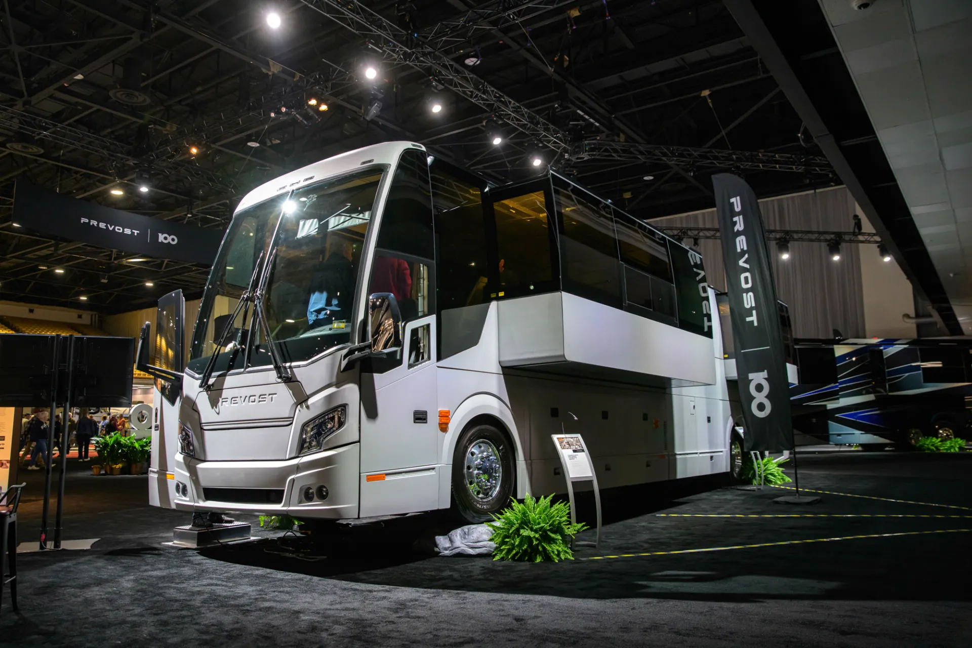 Integrated Roofline Fairings